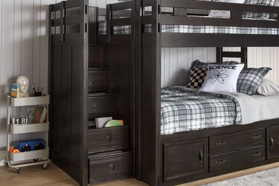 bunk_bed_with_storage.jpg