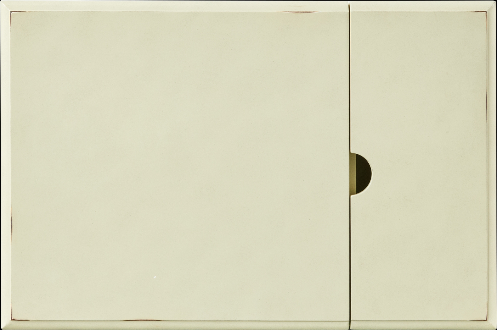 Bunyard White Chairside Table - Thumbnail - Image 9