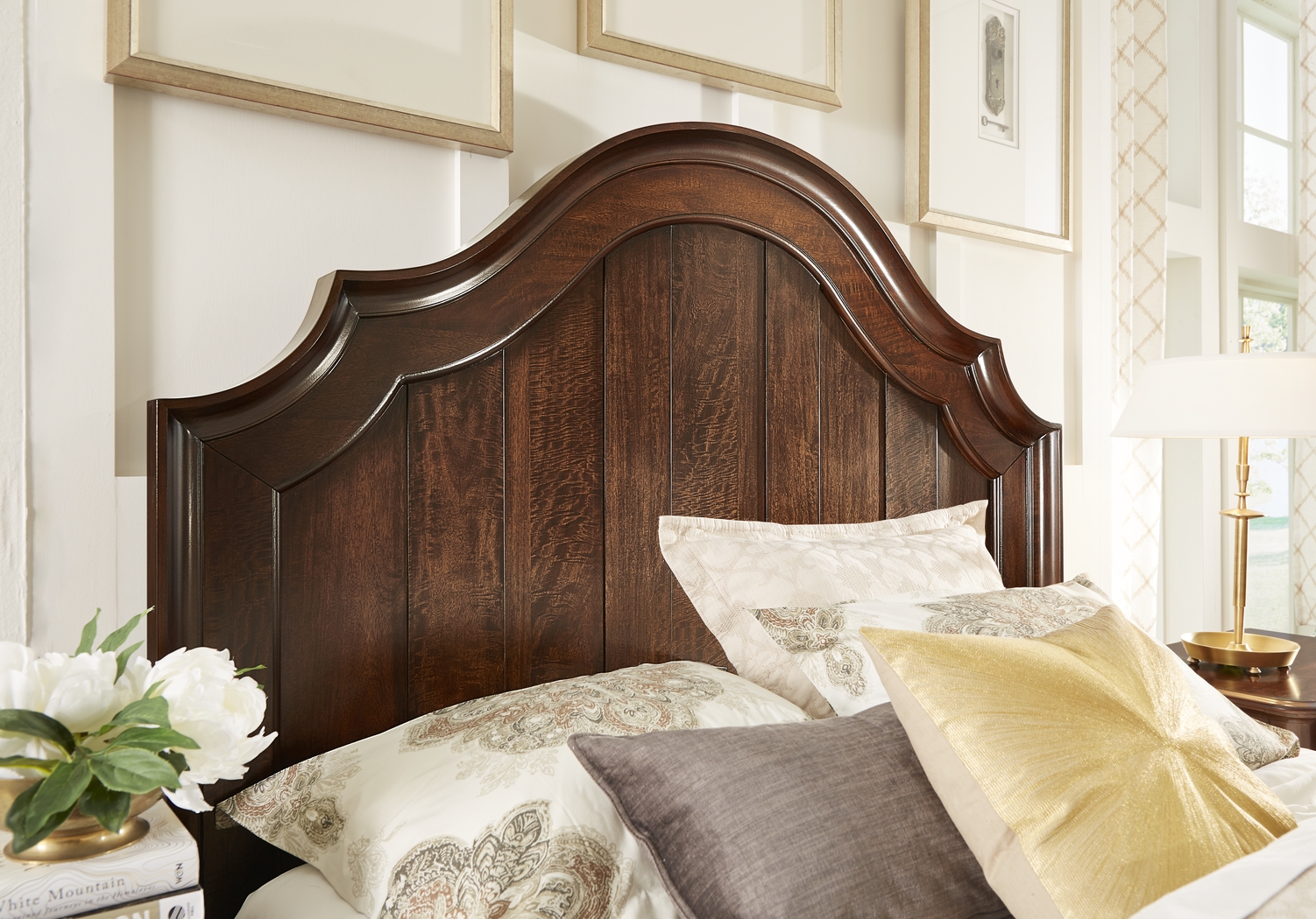 Burnette Brown Cherry 7 Pc King Bedroom - Thumbnail - Image 3