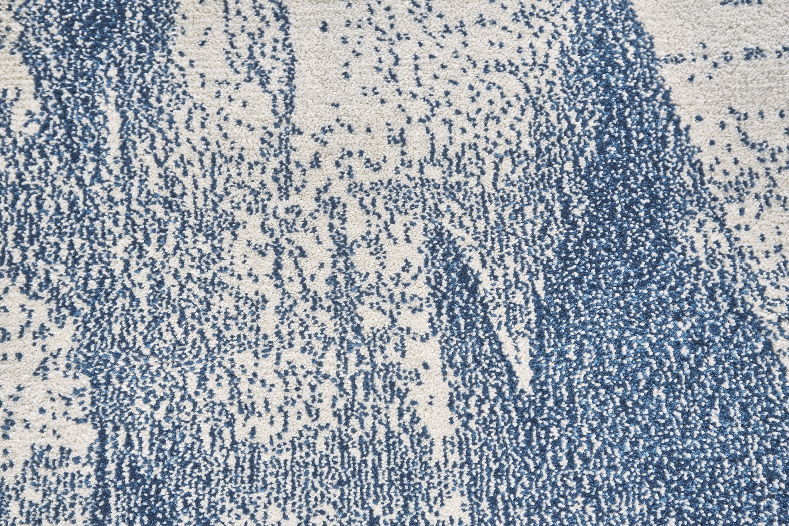 Burst Blue 5' x 8' Rug - Thumbnail - Image 3