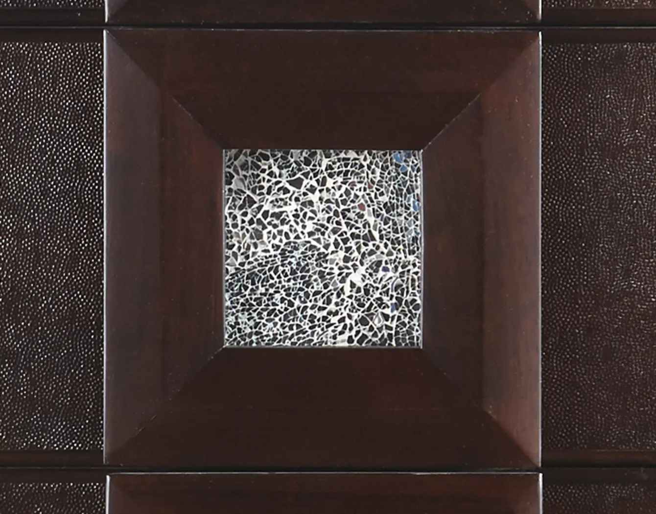 Cabot Place 3 Pc King Panel Bed - Thumbnail - Image 4