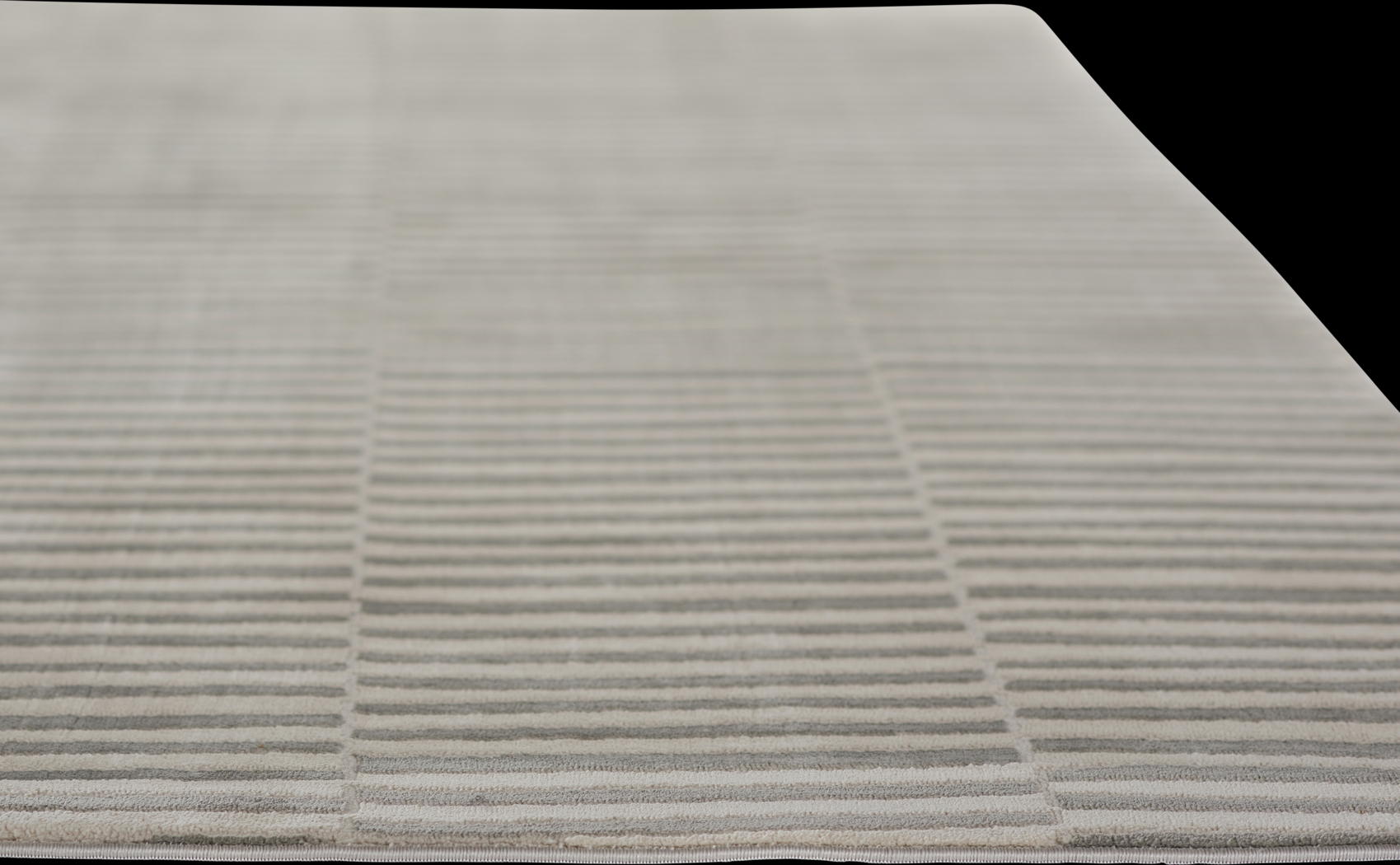 Caelia Gray 5'3 x 7'6 Rug - Thumbnail - Image 7