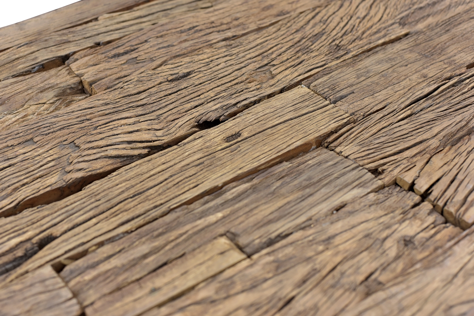 Calderwood White Cocktail Table - Thumbnail - Image 2