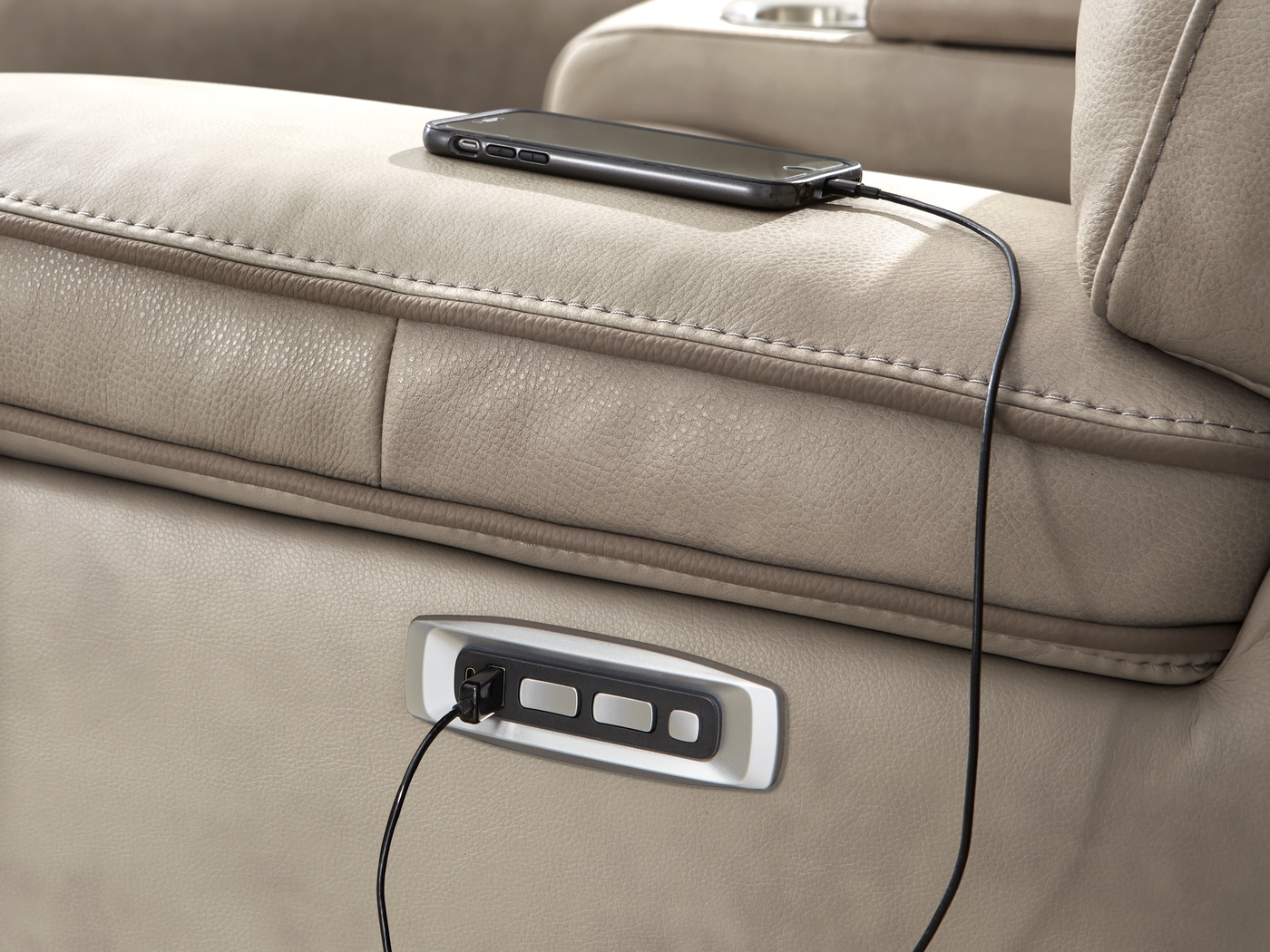 Caletta Way Beige Leather 5 Pc Dual Power Reclining Living Room - Thumbnail - Image 8