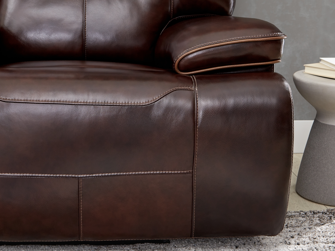 Caletta Way Merlot Leather Dual Power Reclining Console Loveseat - Thumbnail - Image 2