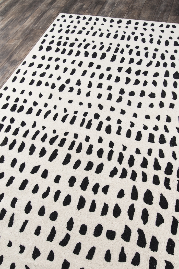 Callabee Off-White 5' x 8' Rug - Thumbnail - Image 3