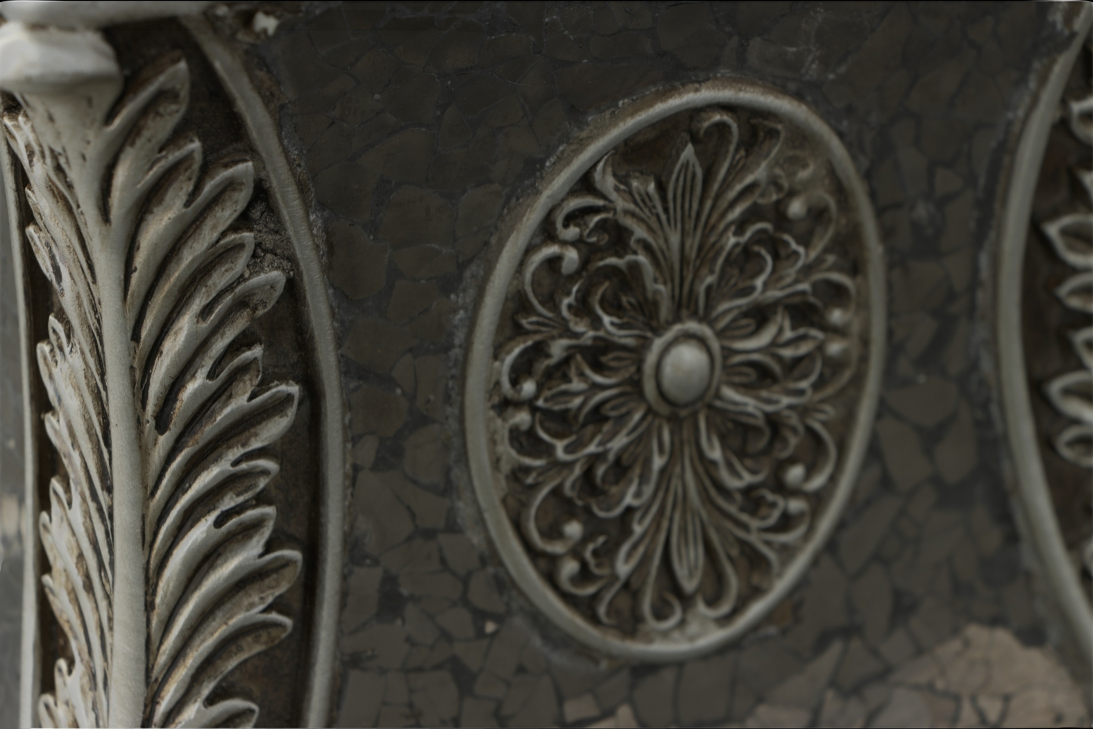 Camaris Silver Tray, Set of 4 - Thumbnail - Image 4