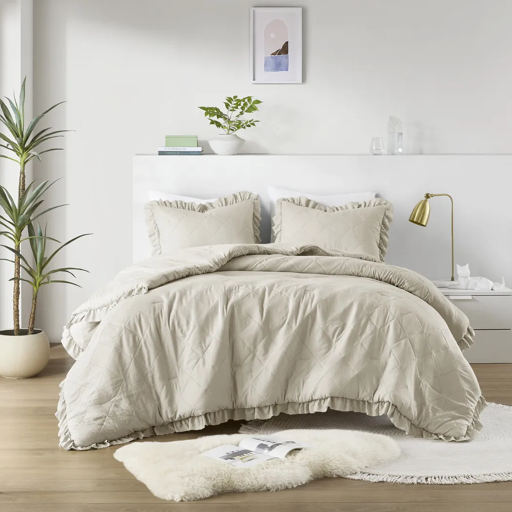Canarioa Beige King/California King 3 Pc Comforter Set - Thumbnail - Image 1