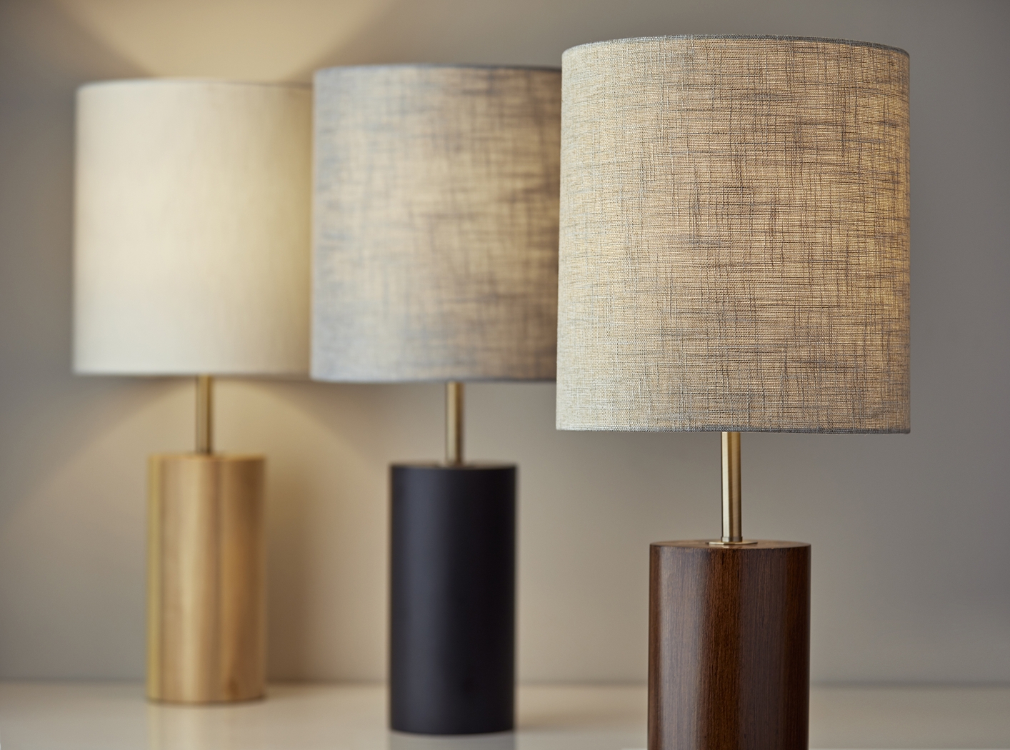 Canyon Cove Black Lamp - Thumbnail - Image 2