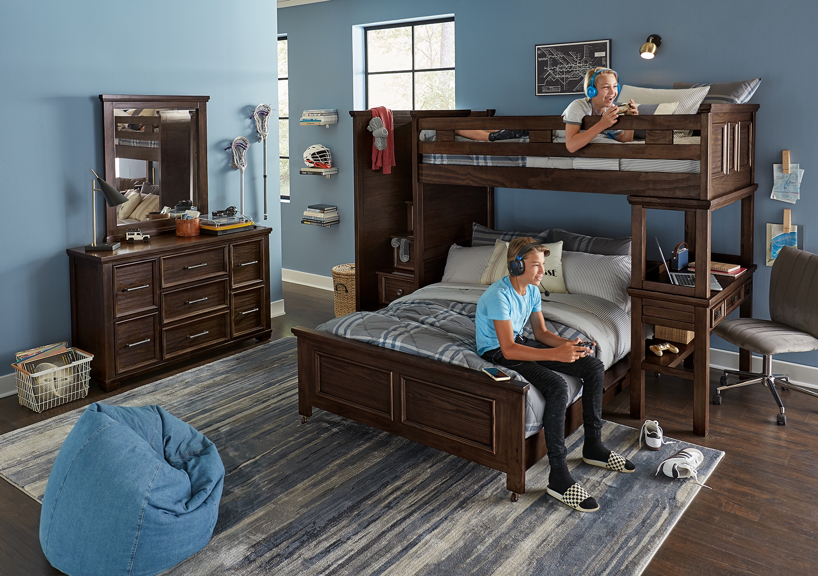 Kids Canyon Lake Java Twin/Full Step Loft with Desk - Thumbnail - Image 3