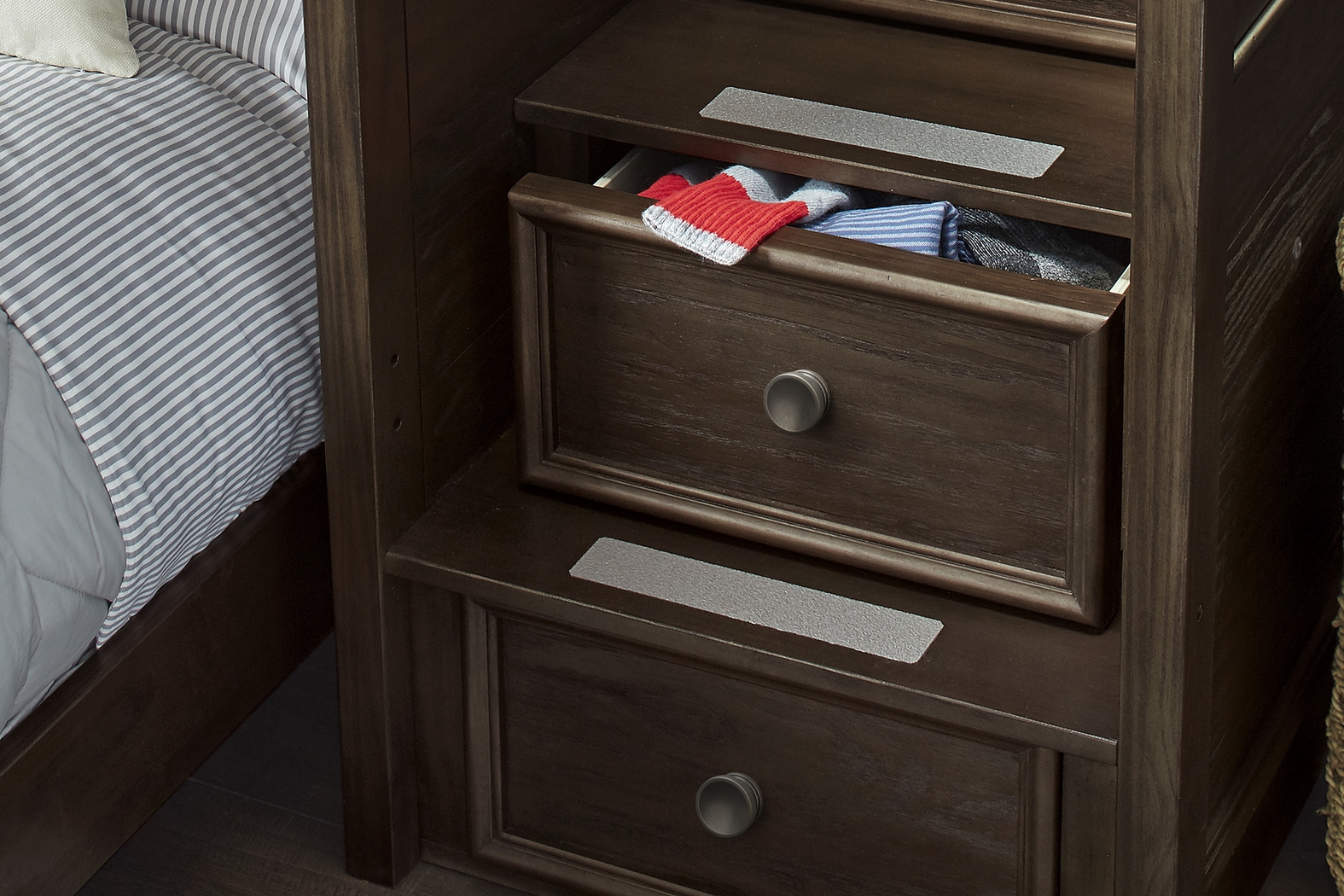 Kids Canyon Lake Java Twin/Twin Step Bunk - Thumbnail - Image 3