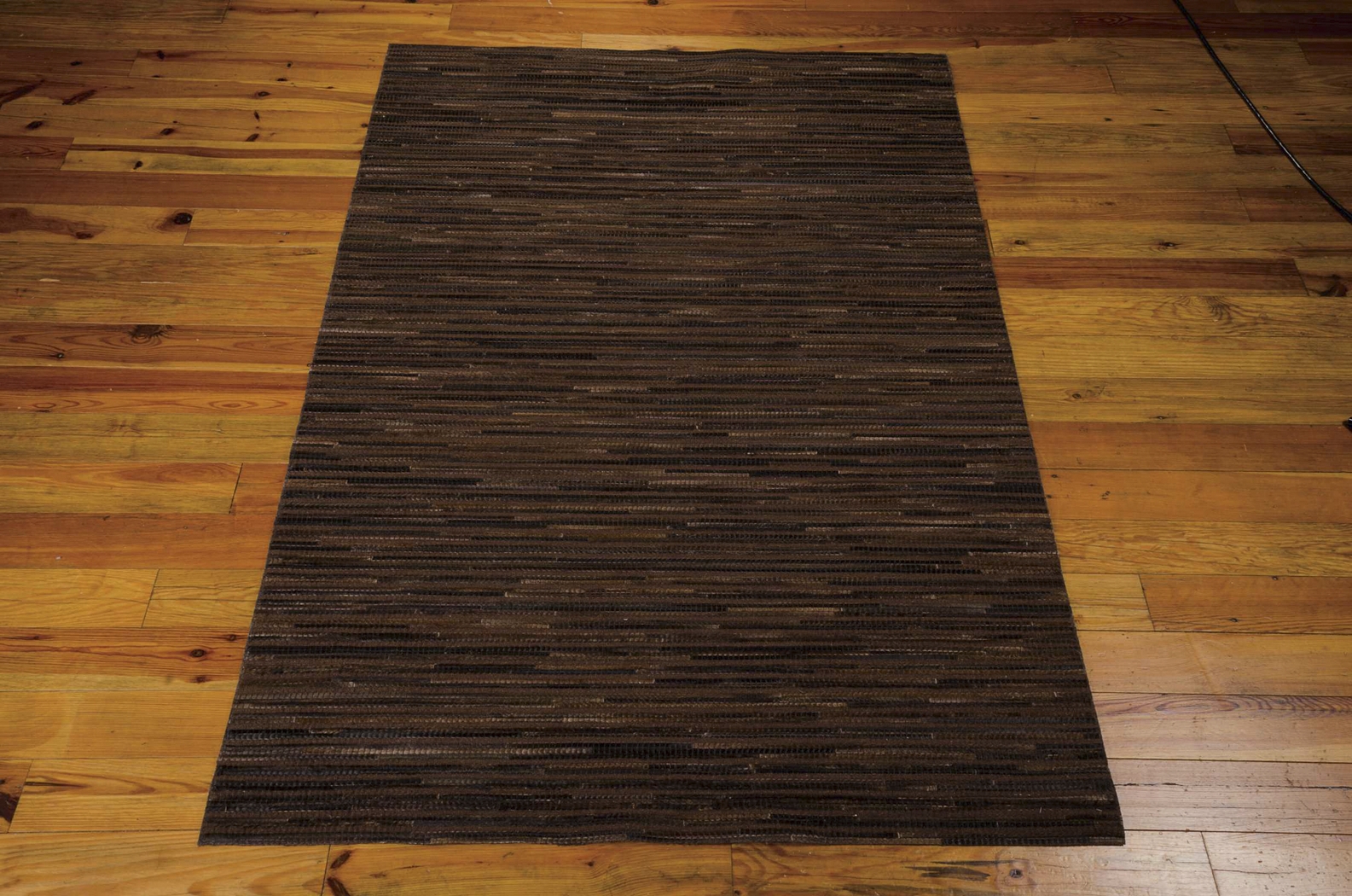 Capelle Espresso 5'3 x 7'4 Rug - Thumbnail - Image 3