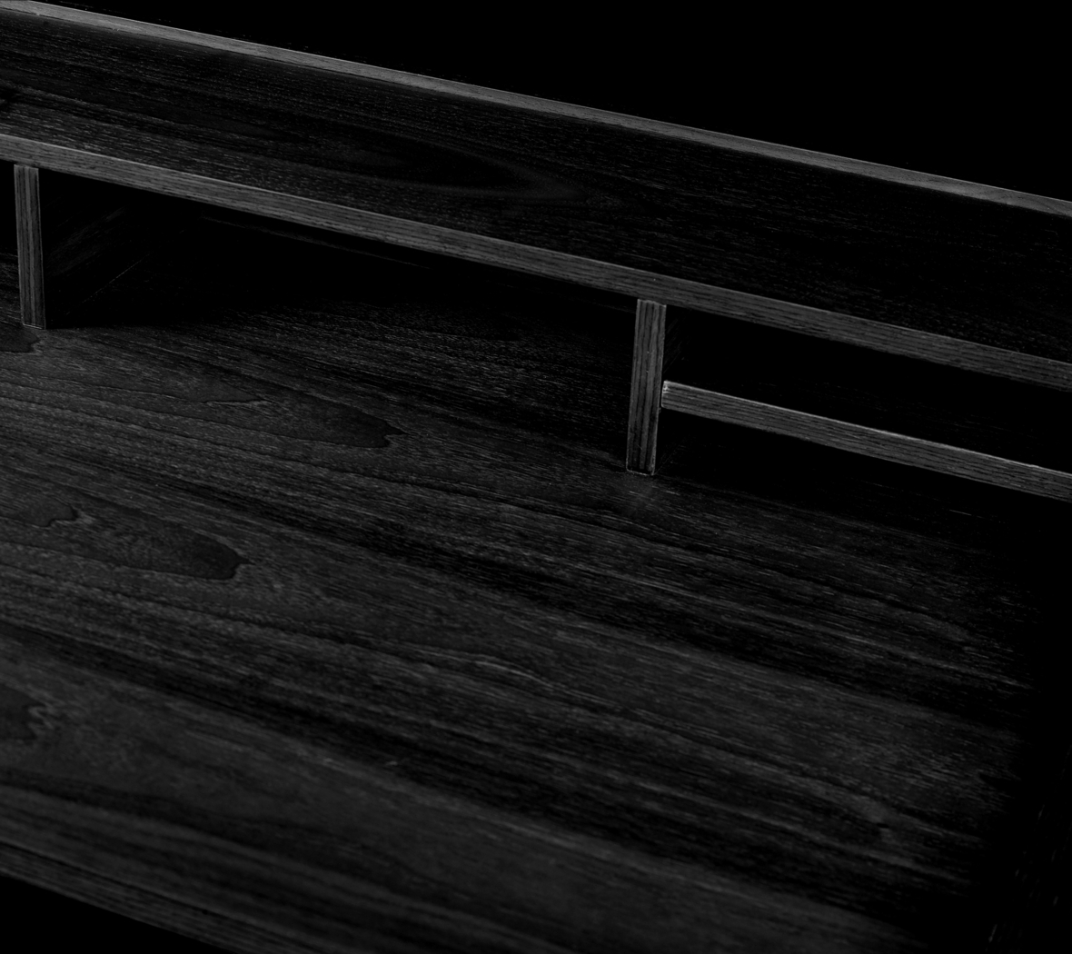 Caputa Black Desk - Thumbnail - Image 5