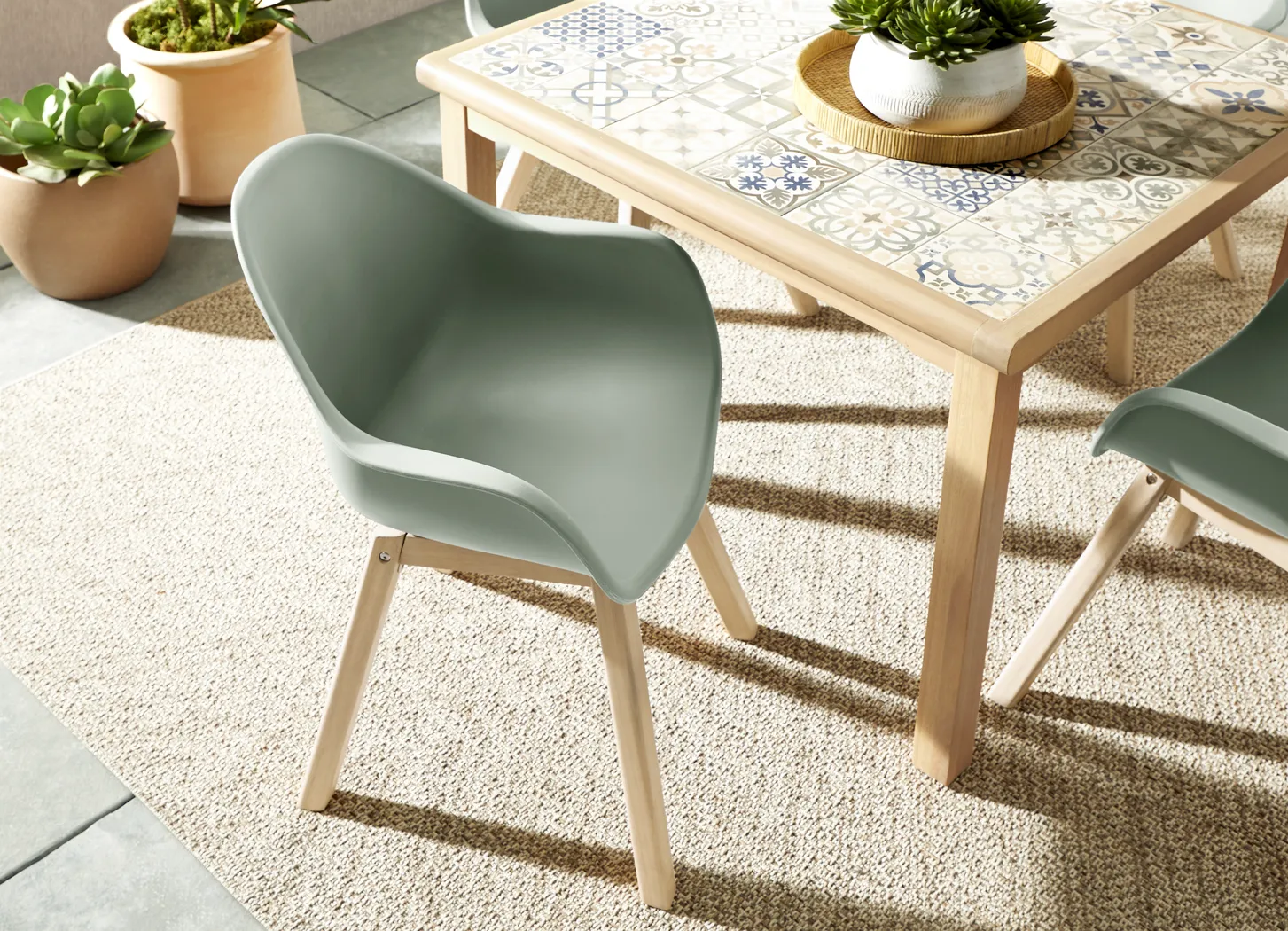 Casa Villa Multi 7 Pc Outdoor Extension Dining Set with Green Chairs - Thumbnail - Image 8