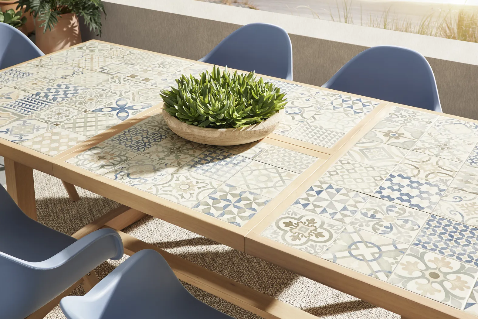 Casa Villa Multi 7 Pc Outdoor Extension Dining Set with Green Chairs - Thumbnail - Image 3