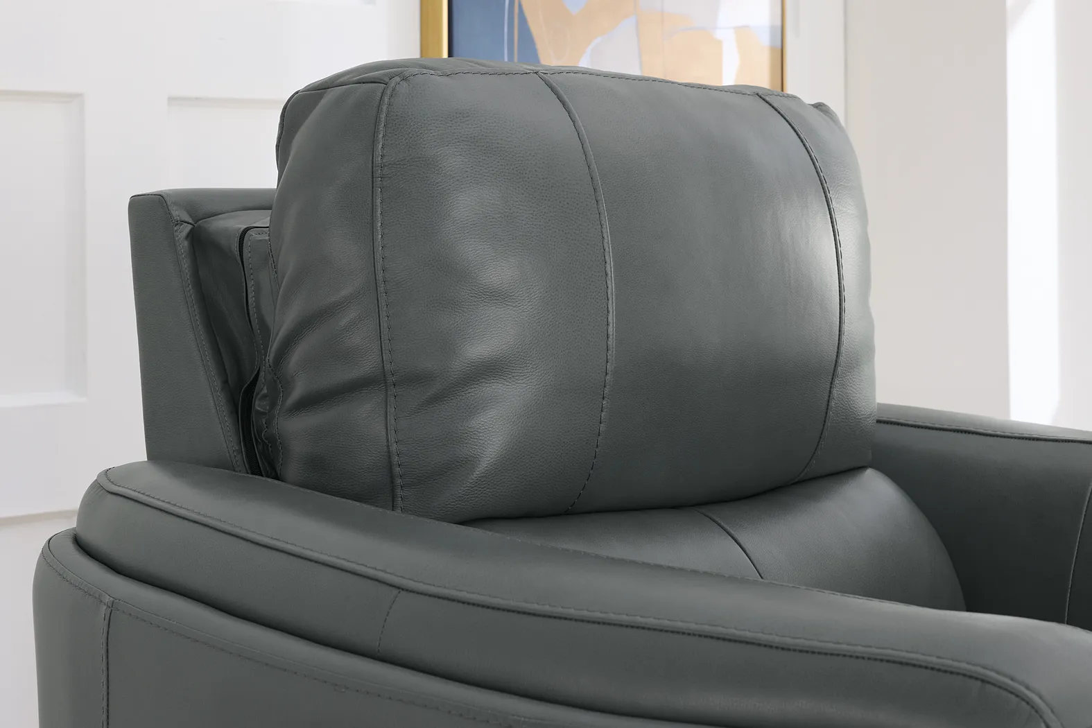 Cascade Way by Shaquille O'Neal Home Blue Leather Dual Power Recliner - Thumbnail - Image 3