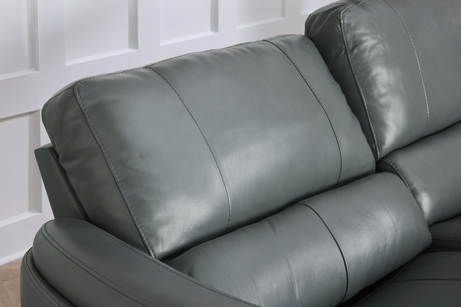 Cascade Way by Shaquille O'Neal Home Blue Leather 5 Pc Dual Power Reclining Sectional - Thumbnail - Image 4