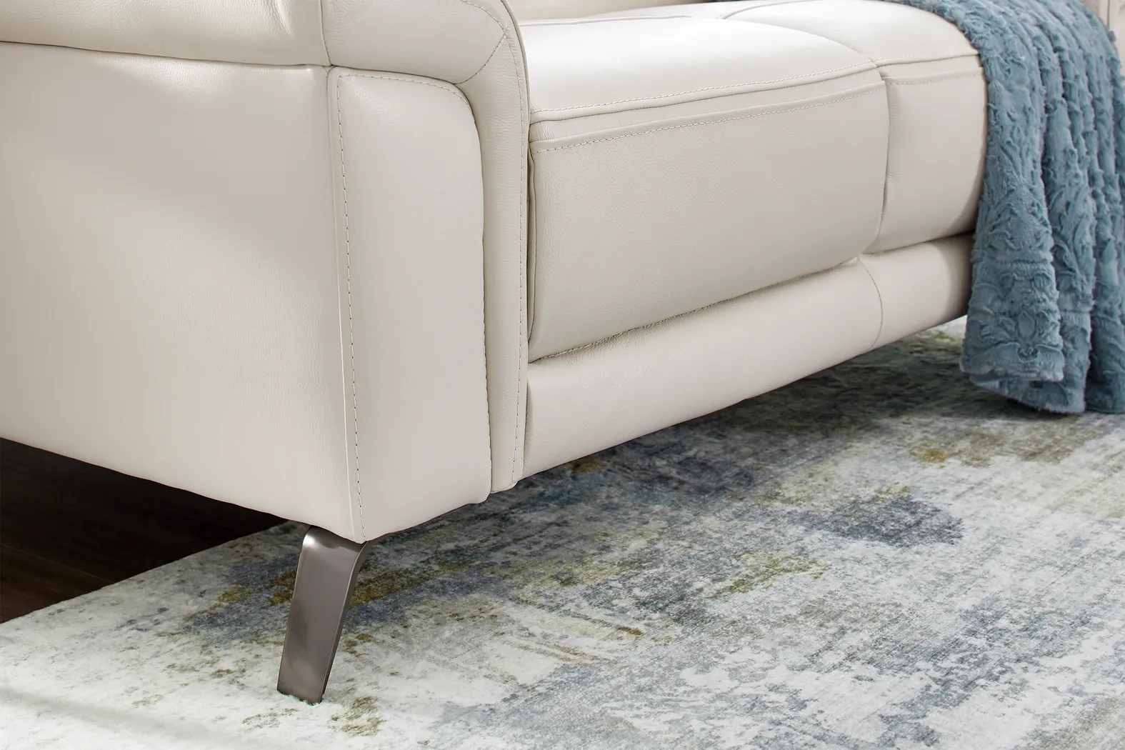Castella Ivory Leather Dual Power Reclining Loveseat - Image 5