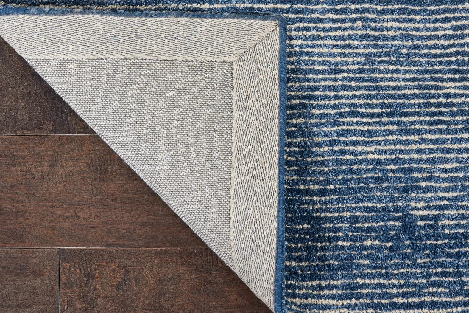Castin Blue 3'9 x 5'9 Rug - Thumbnail - Image 6
