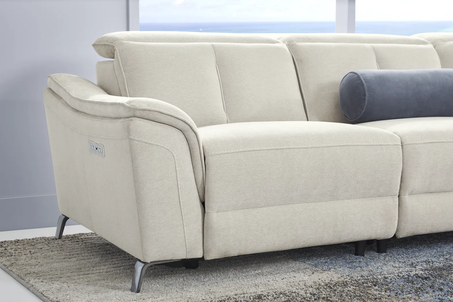 Cavani Gray 8 Pc Dual Power Reclining Sectional Living Room - Thumbnail - Image 5