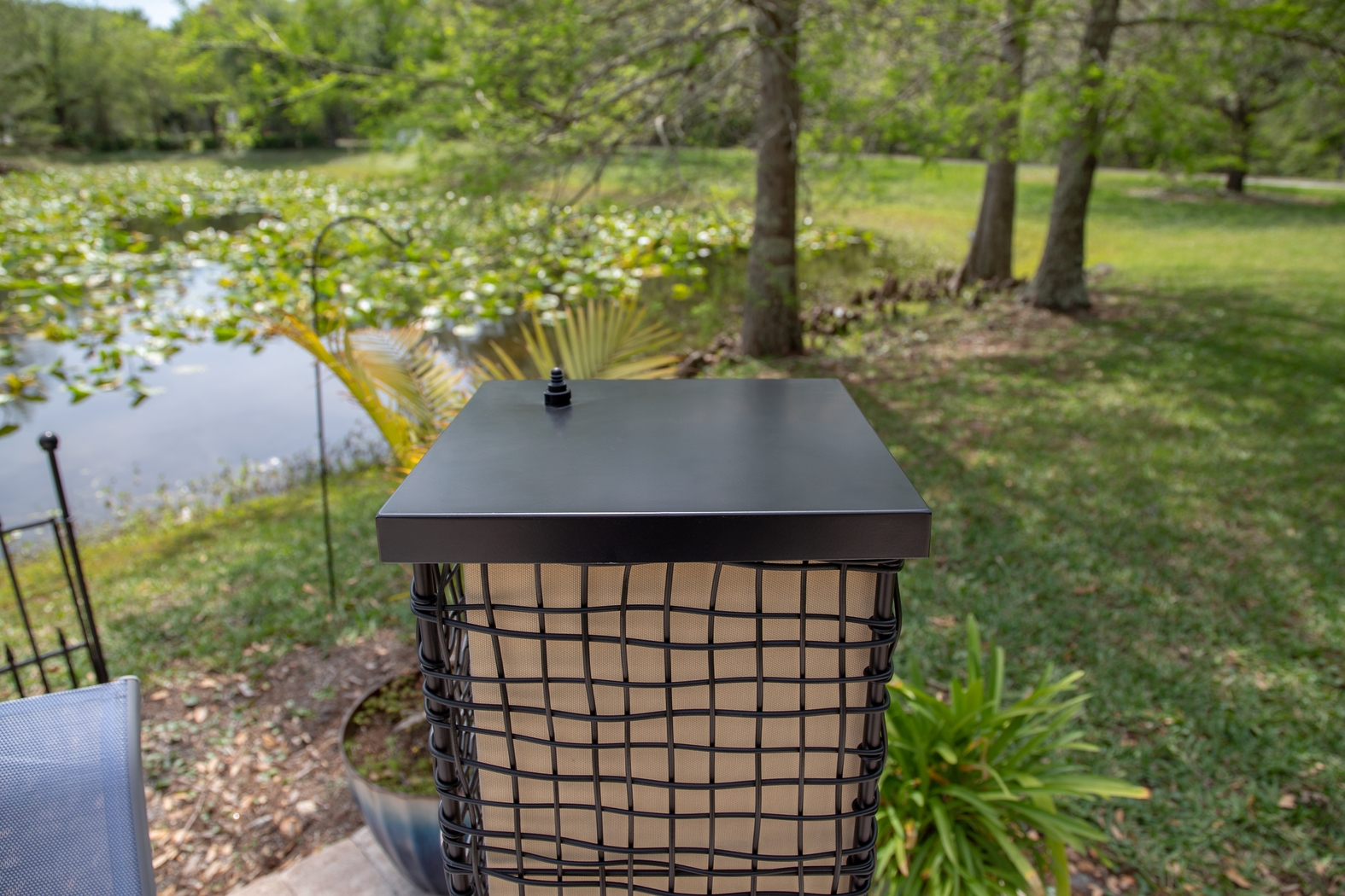 Cavea Brown Outdoor Floor Lamp - Thumbnail - Image 4