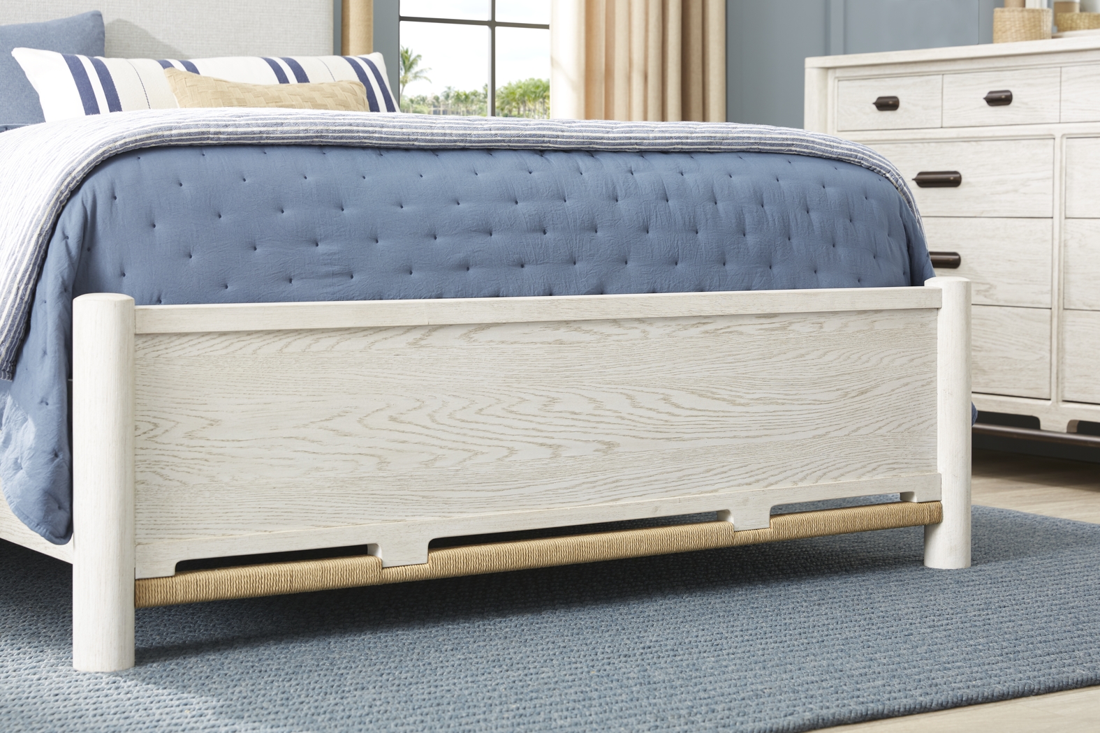 Caviar Cove White 5 Pc Queen Upholstered Bedroom - Thumbnail - Image 4