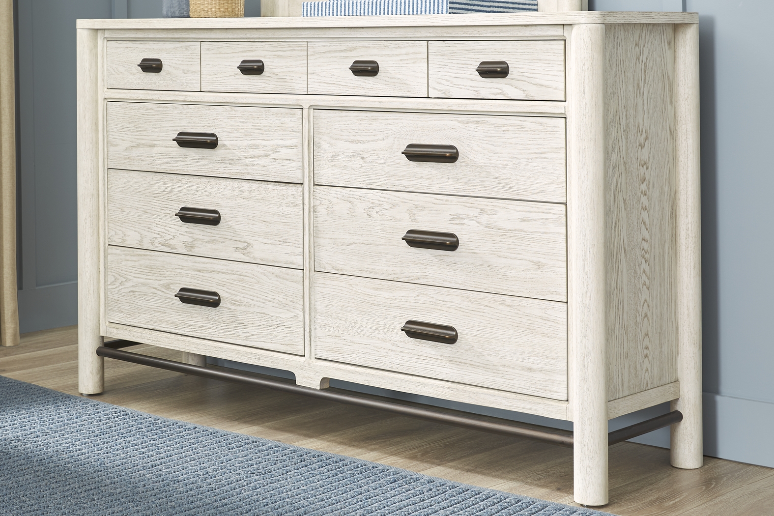 Caviar Cove White 5 Pc Queen Upholstered Bedroom - Thumbnail - Image 6