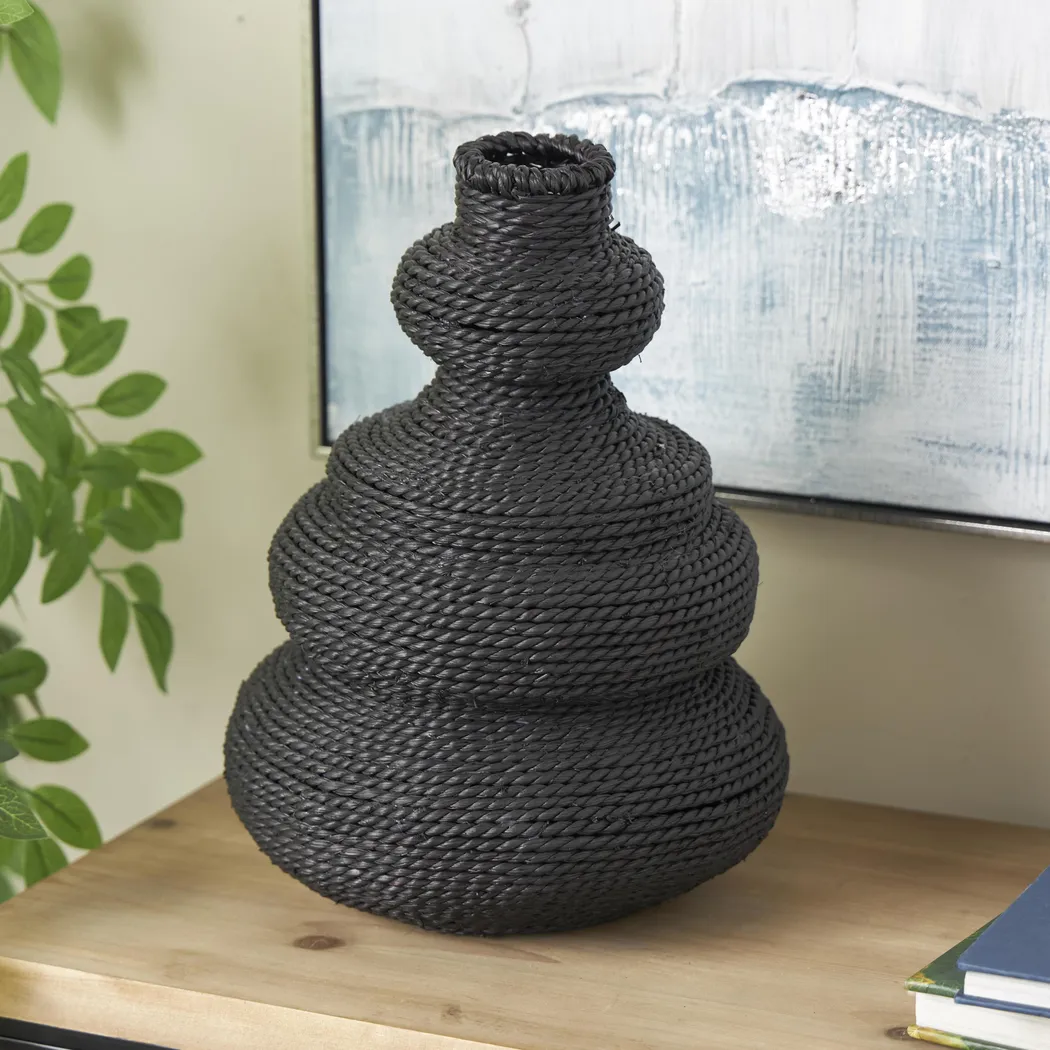Cayelyn Black Vase - Image 2