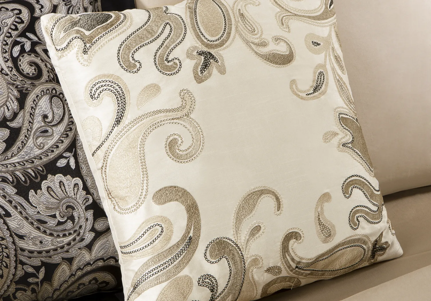 Cayla Black 12 Pc Queen Comforter Set - Thumbnail - Image 2