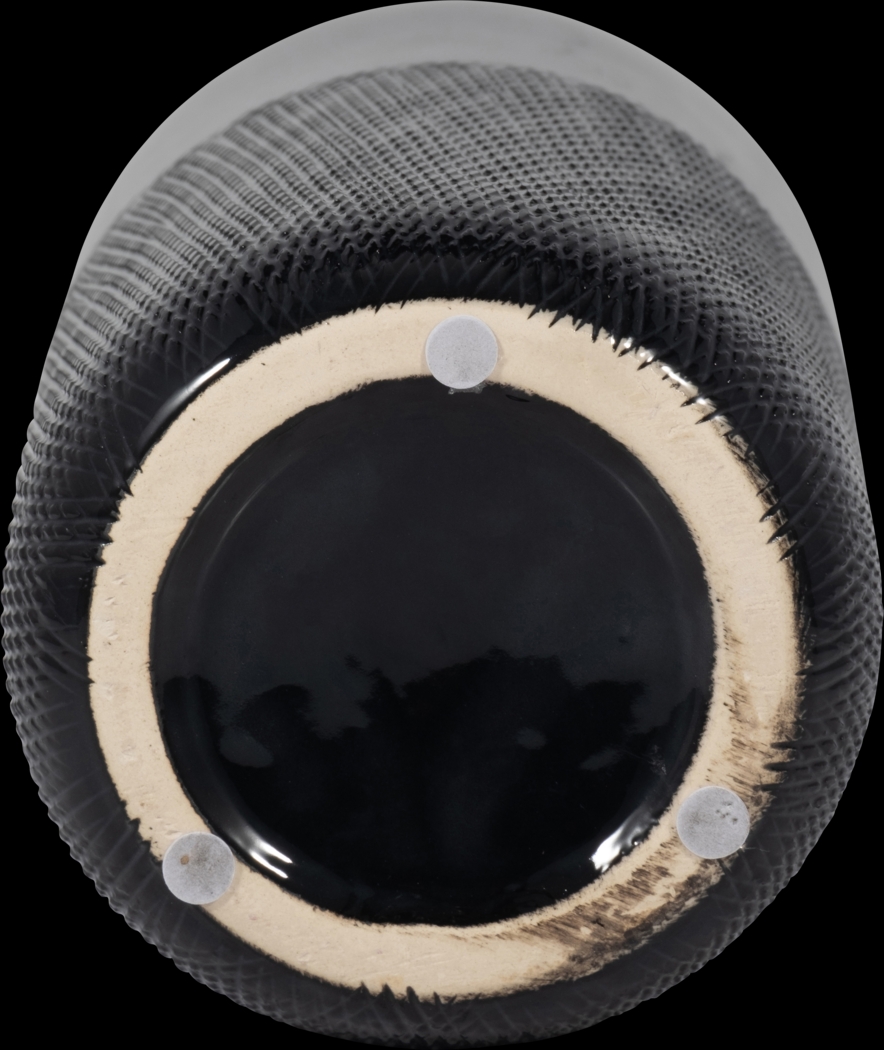 Cebu Black 10 in. Vase - Thumbnail - Image 6