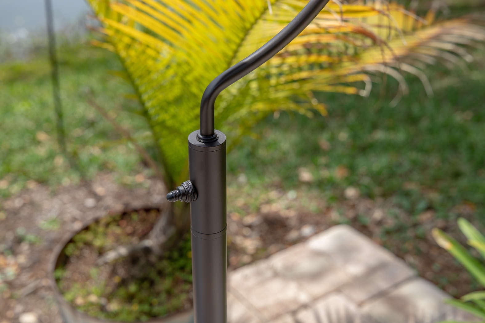 Cedar Island Brown Outdoor Floor Lamp - Thumbnail - Image 2