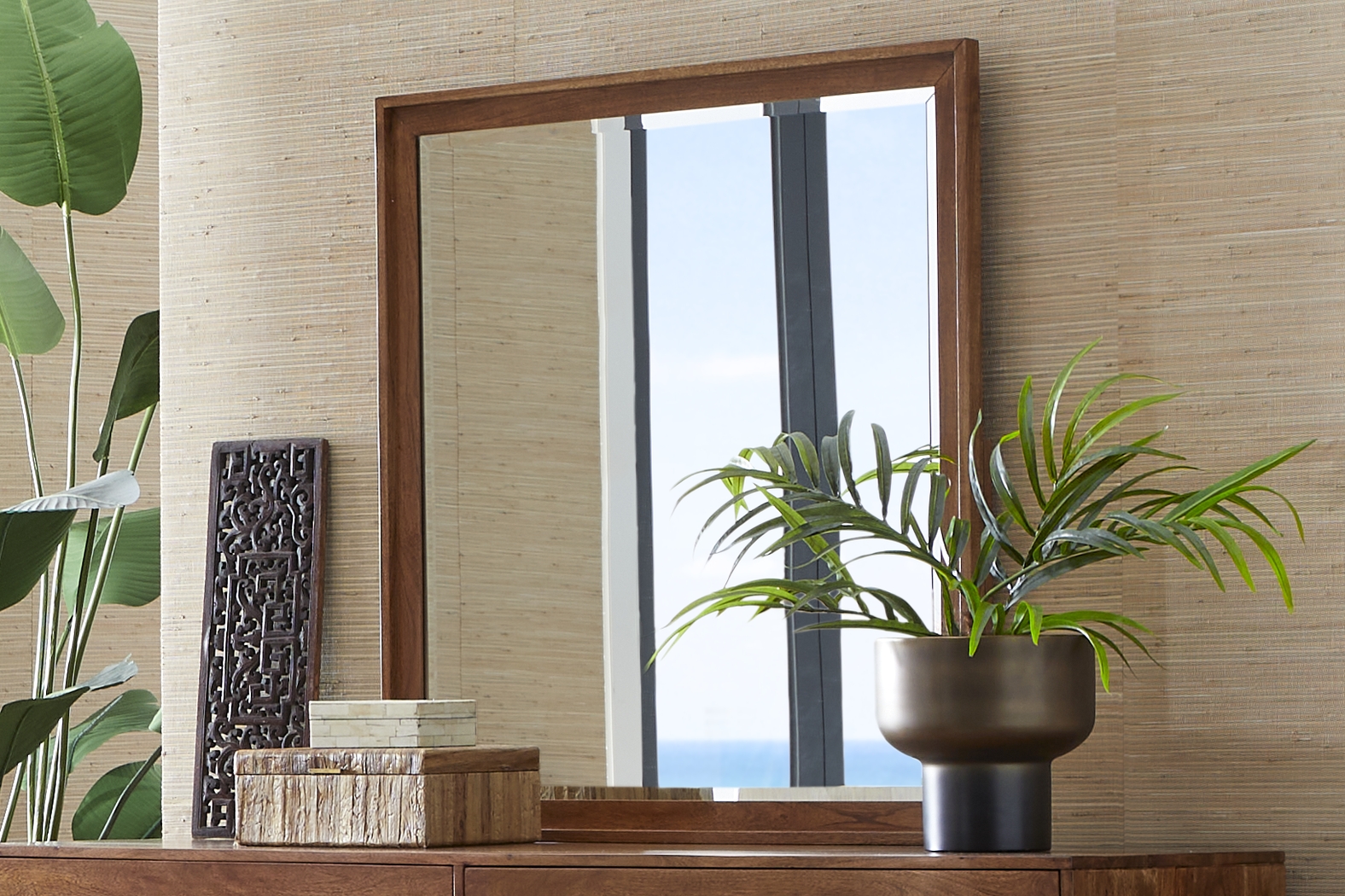 Cedona View Natural 7 Pc King Panel Bedroom - Thumbnail - Image 14