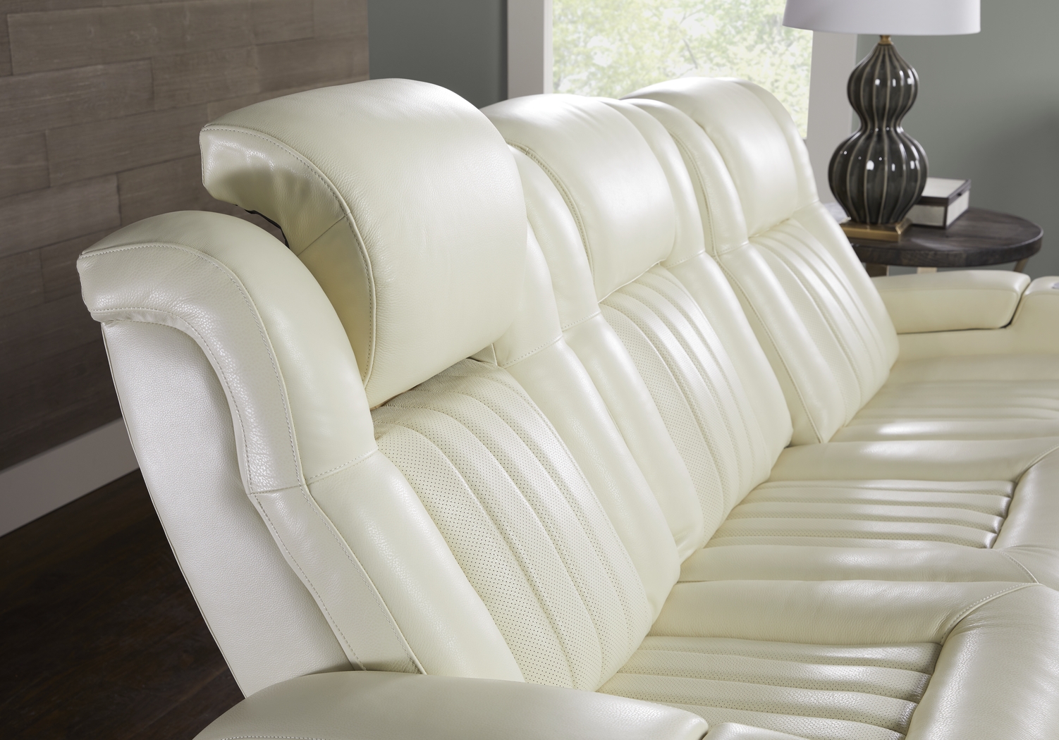 Cenova Ivory Leather 3 Pc Dual Power Reclining Living Room - Thumbnail - Image 8