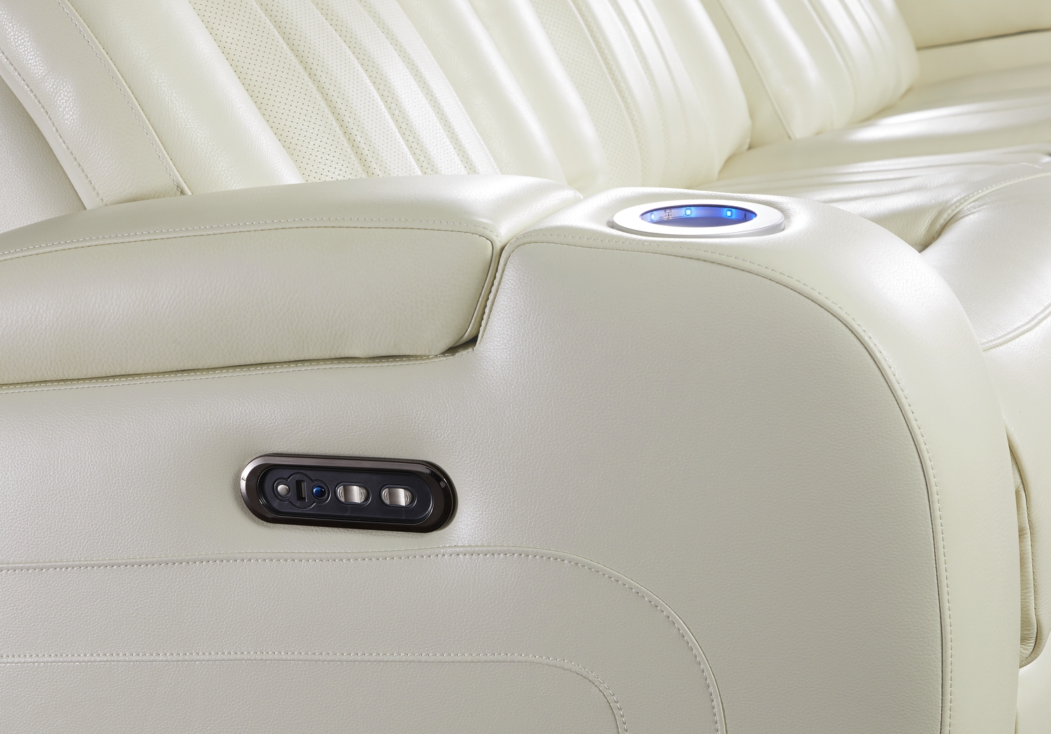 Cenova Ivory Leather 3 Pc Dual Power Reclining Living Room - Thumbnail - Image 10