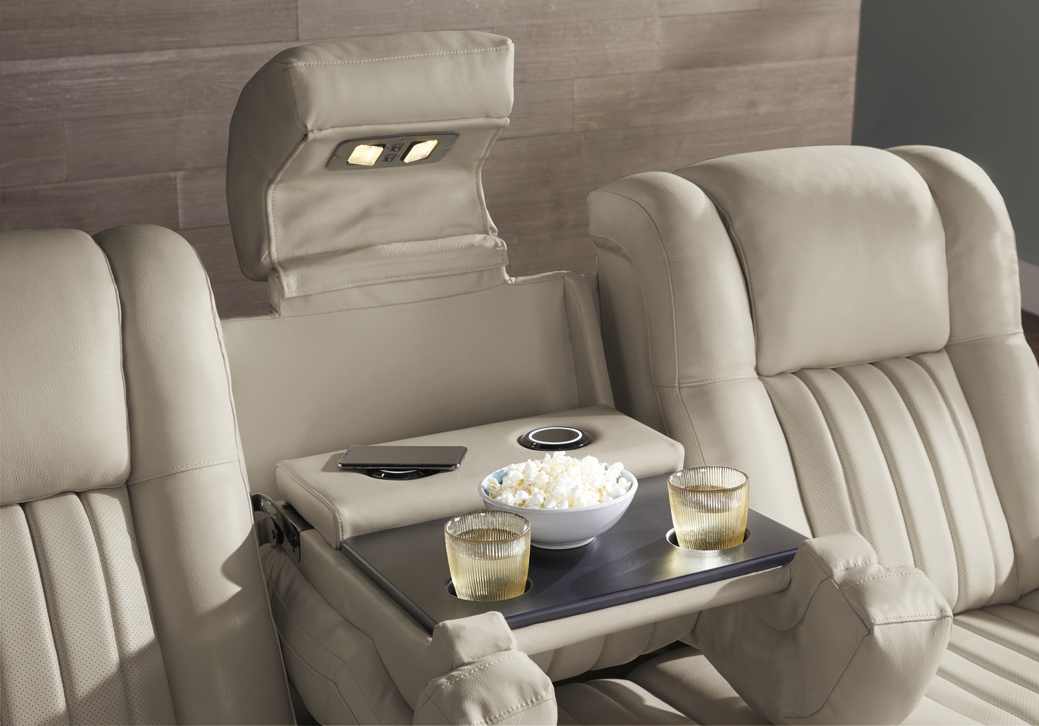 Cenova Taupe Leather 7 Pc Living Room with Power Reclining Sofa - Thumbnail - Image 5