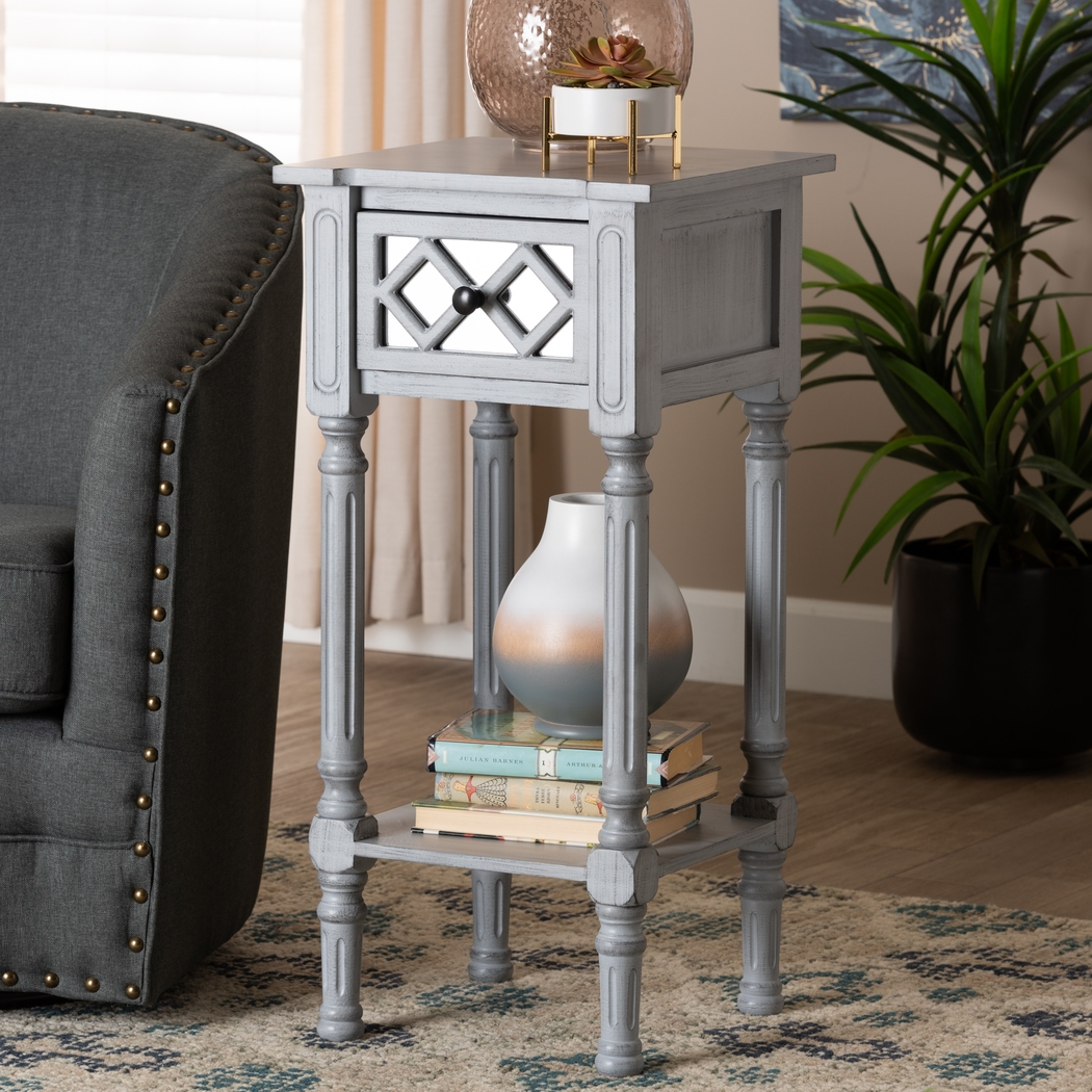 Centanni Gray End Table - Thumbnail - Image 2
