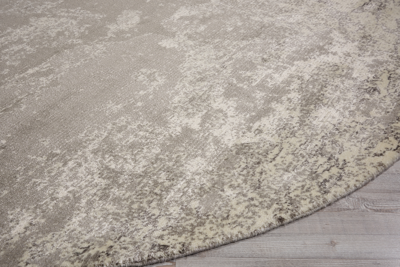 Chaila Gray 8' Round Rug - Thumbnail - Image 2