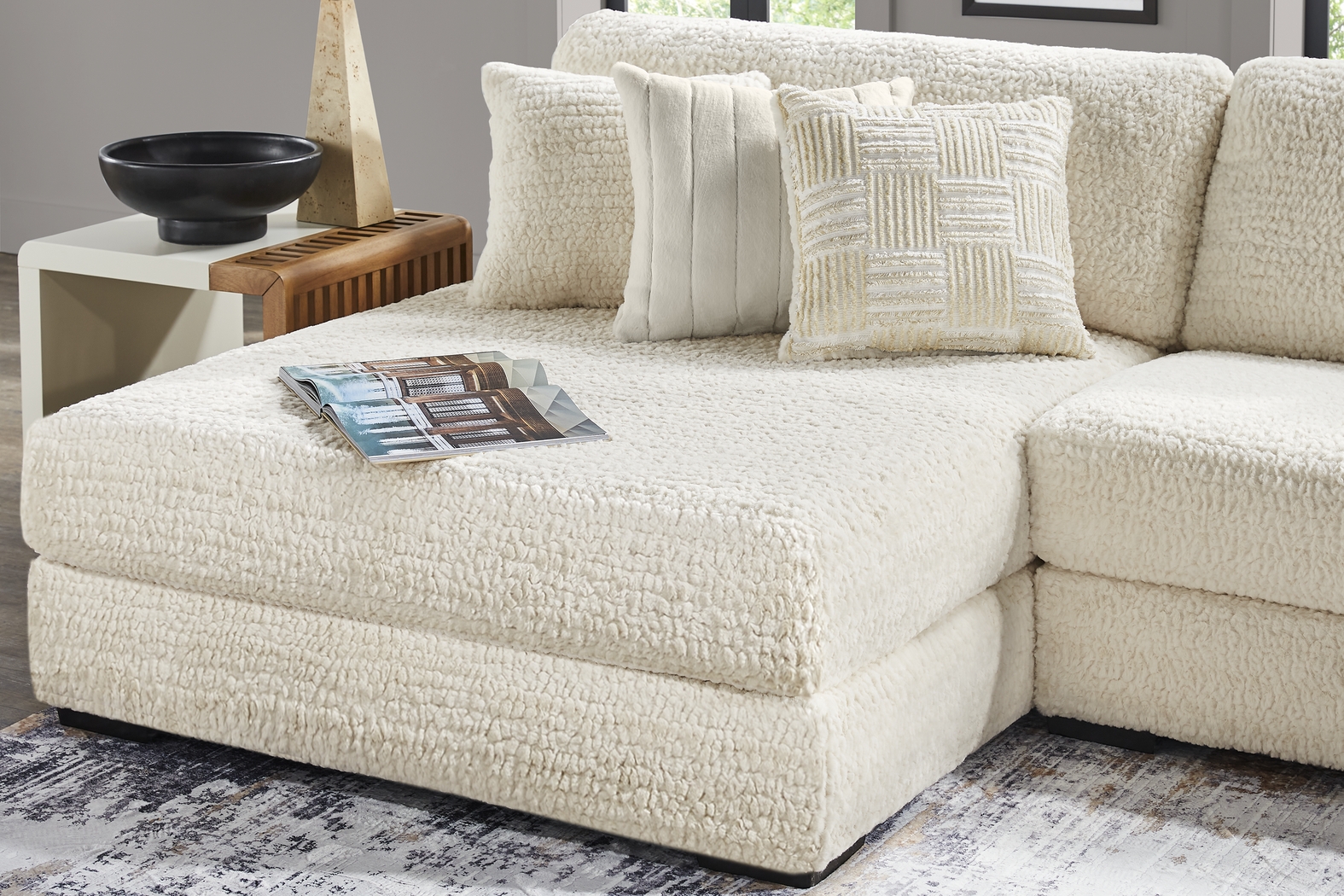 Chandler Ivory 5 Pc Sectional Living Room - Thumbnail - Image 3