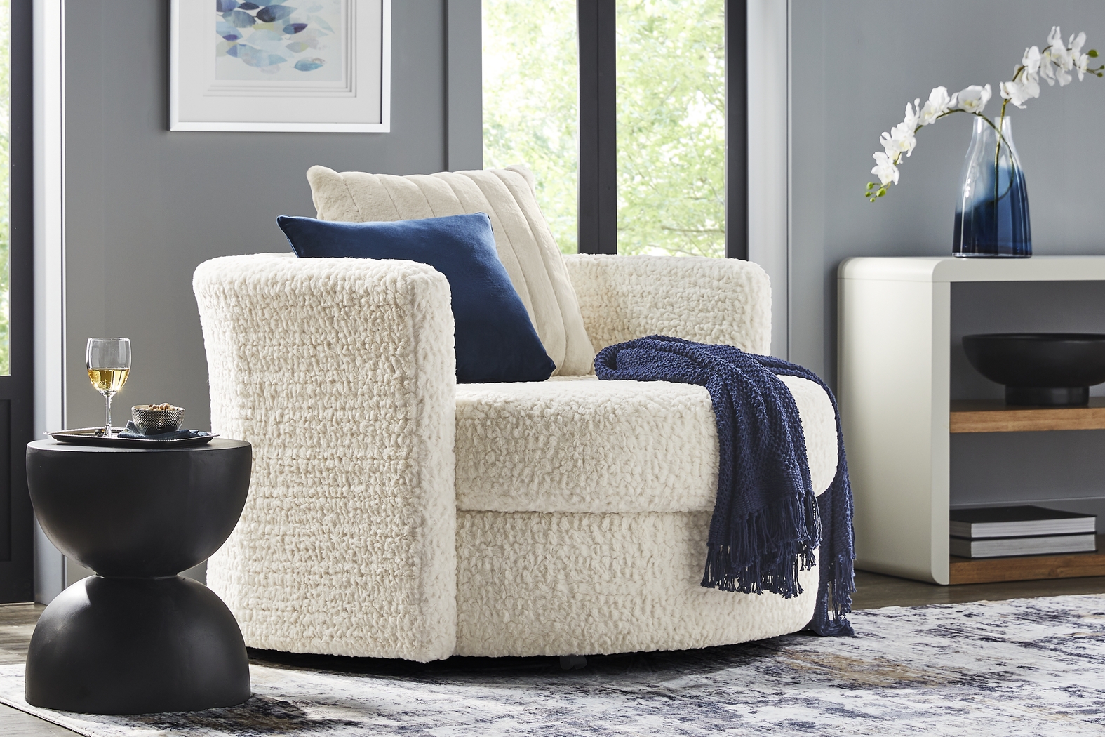 Chandler Ivory Swivel Chair - Thumbnail - Image 3