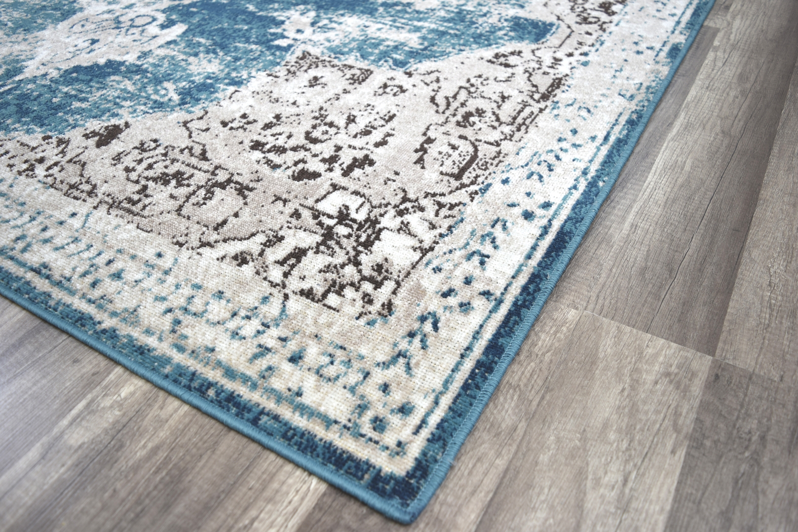 Channer Blue 5'1 x 7' Rug - Thumbnail - Image 2