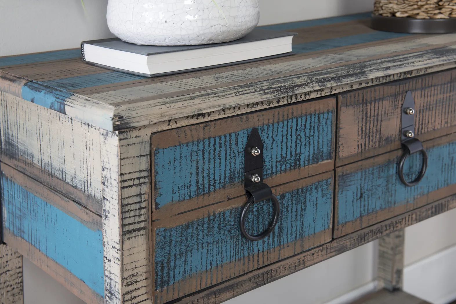 Chantrea Brown Sofa Table - Thumbnail - Image 4