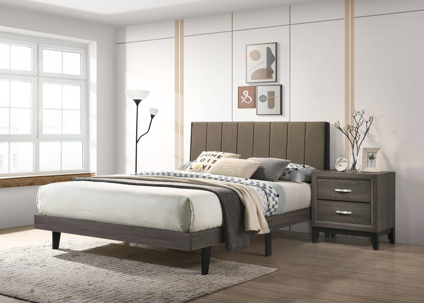 Charenton Brown Queen Bed - Thumbnail - Image 3