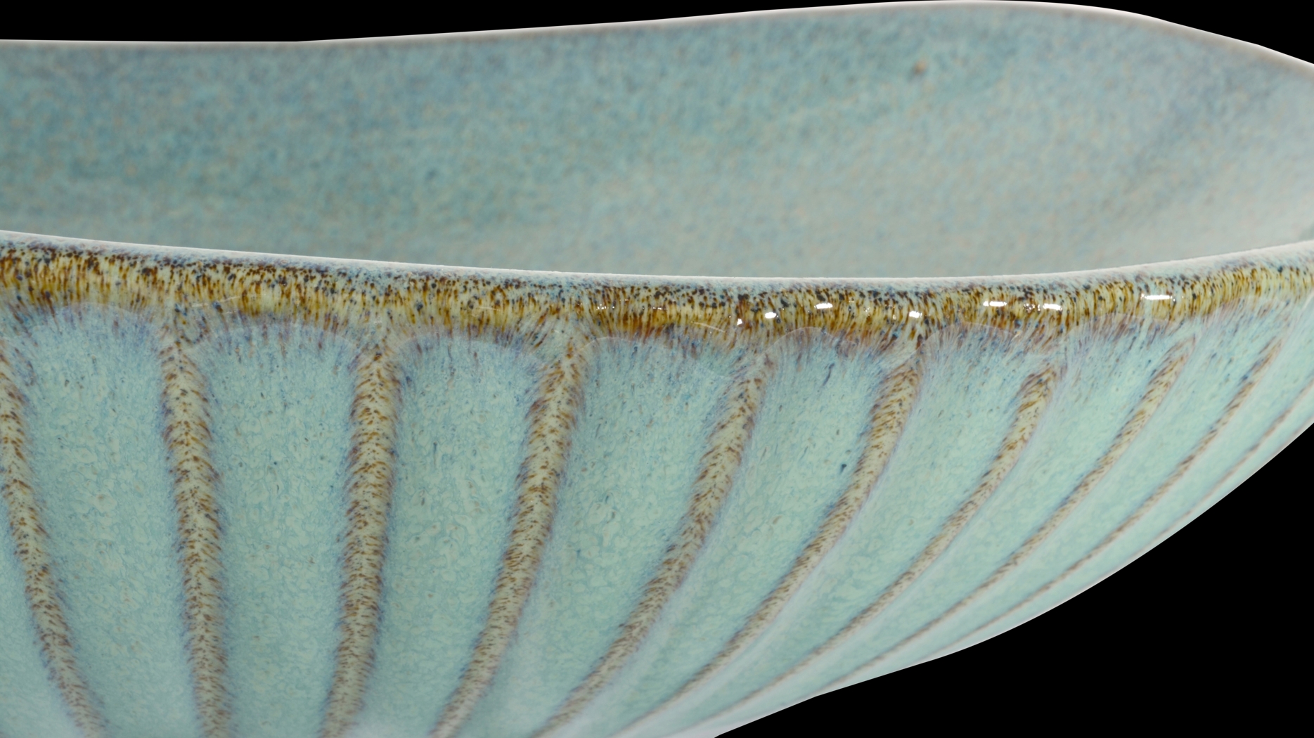 Charith Green Bowl - Thumbnail - Image 4