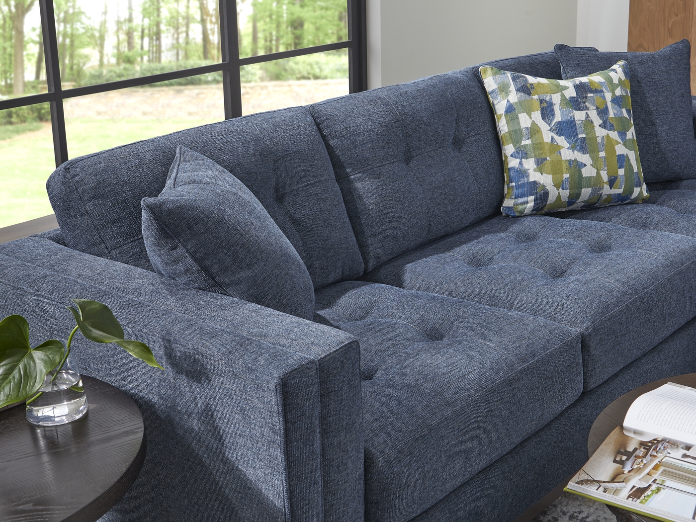 Chatham Navy 5 Pc Sectional Living Room - Thumbnail - Image 4