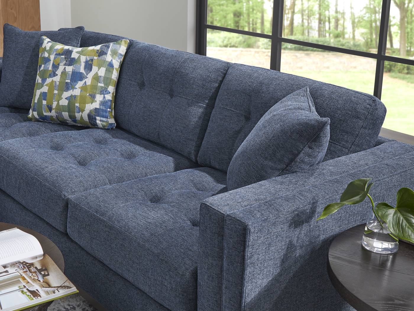 Chatham Navy 5 Pc Sectional Living Room - Thumbnail - Image 5