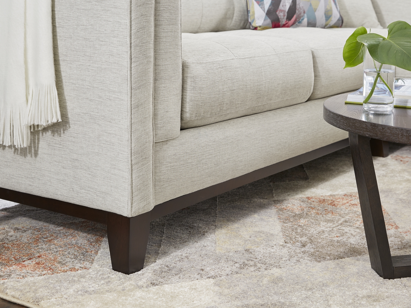 Chatham Oyster 5 Pc Sectional Living Room - Thumbnail - Image 5