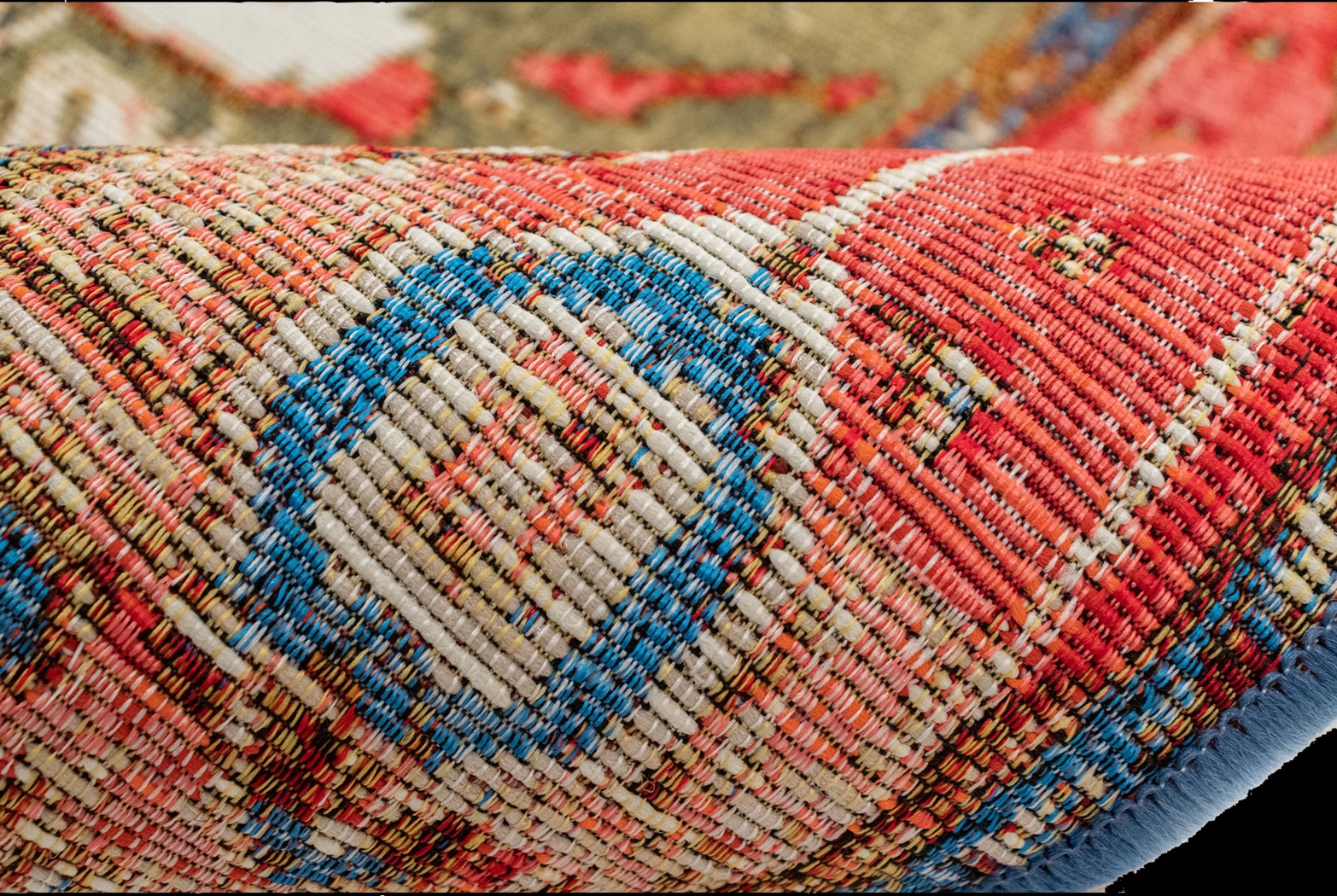 Chatmoss Red 4'10 x 7'6 Indoor/Outdoor Rug - Thumbnail - Image 6