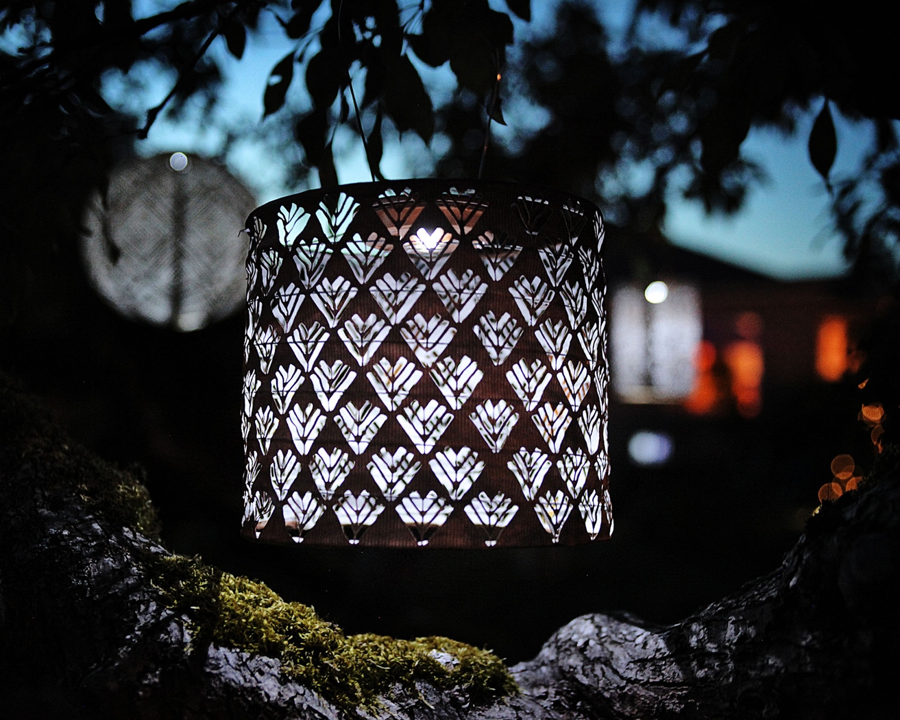Chevron Rays Copper Outdoor Solar Lantern - Thumbnail - Image 4