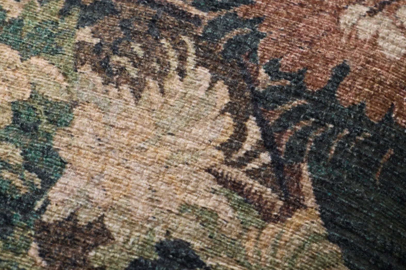 Chidee Green Accent Pillow - Thumbnail - Image 2