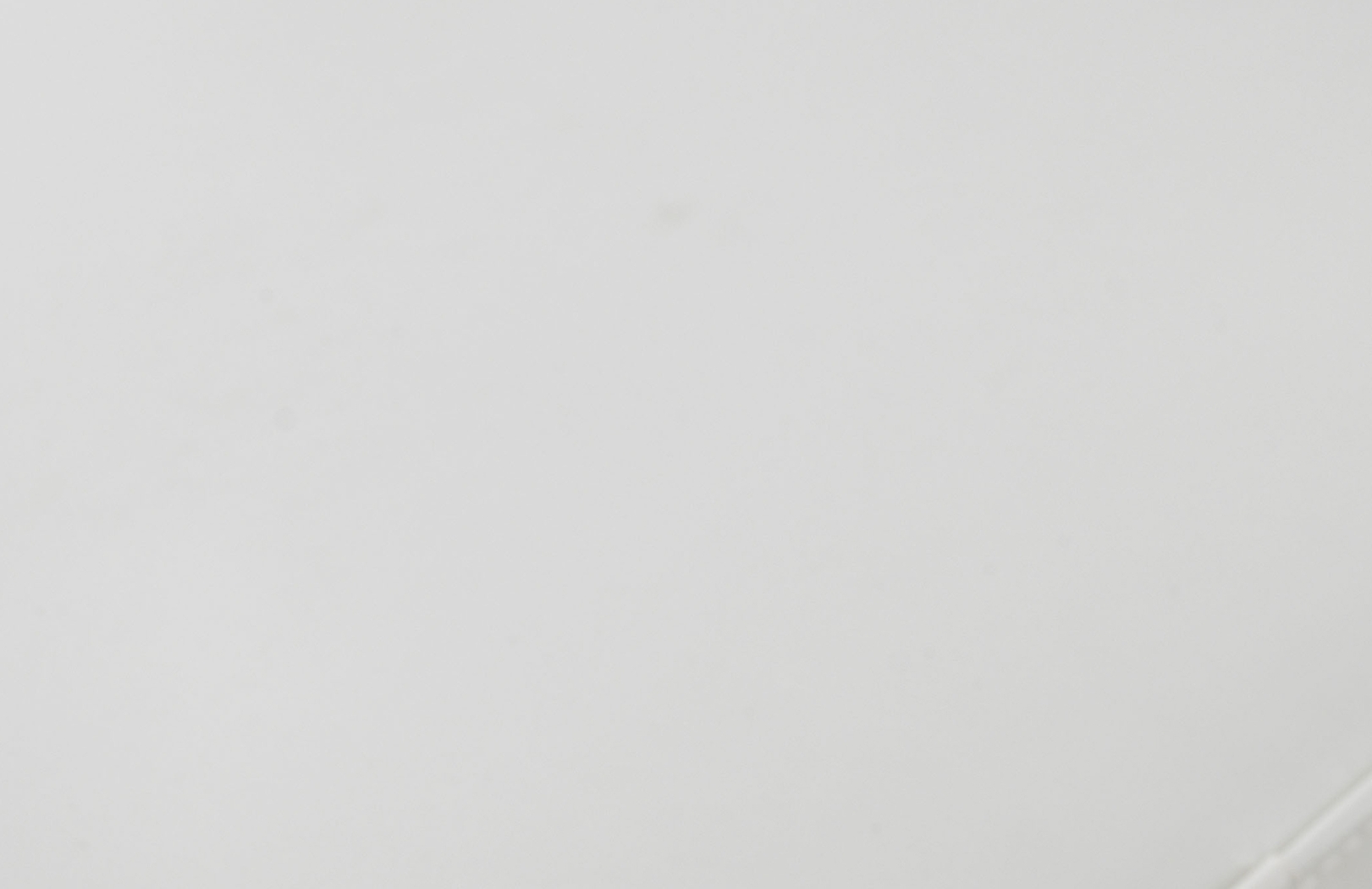 Chilcut White Bench - Thumbnail - Image 10